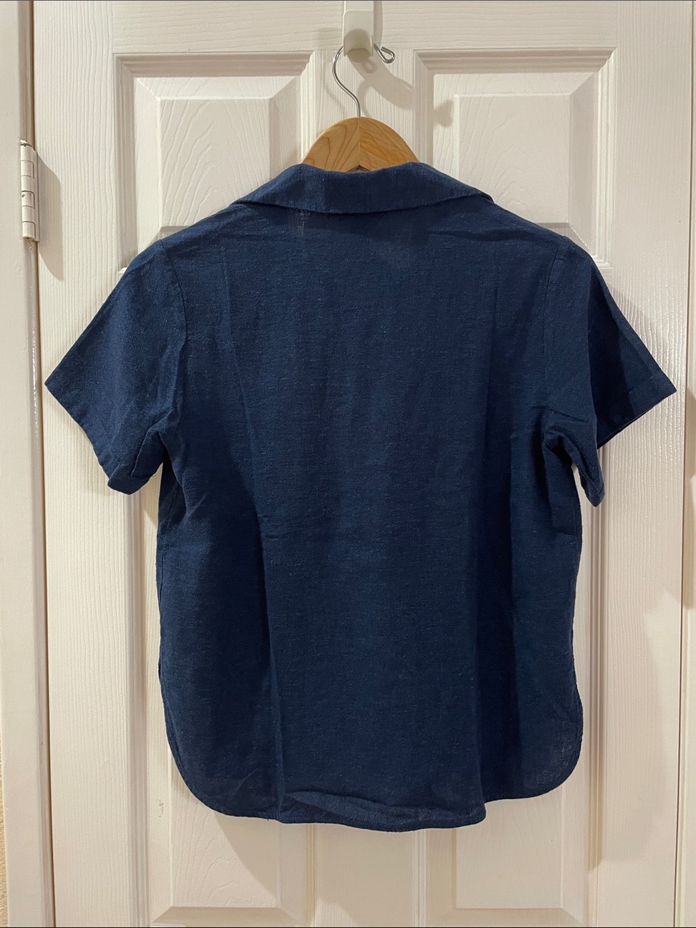 Banana Republic Navy Linen-Blend Blouse (XS) - Picture 2 of 4